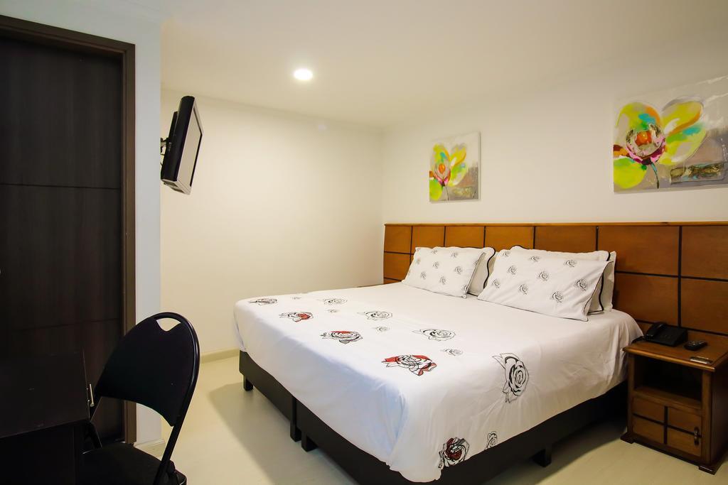 Hotel Casa Quinta Embajada Богота Екстер'єр фото