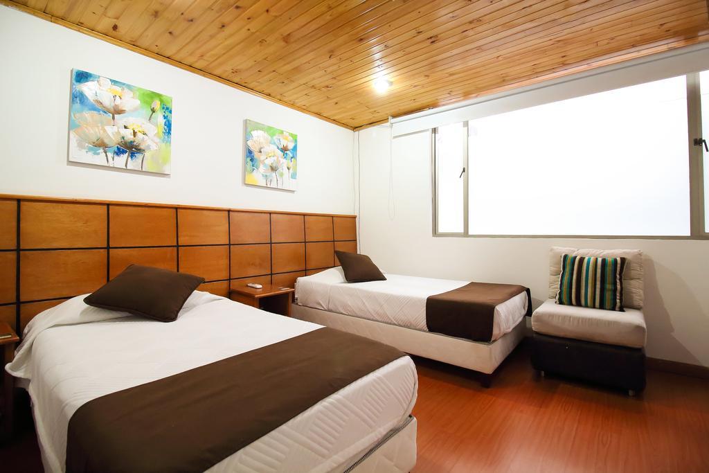 Hotel Casa Quinta Embajada Богота Екстер'єр фото
